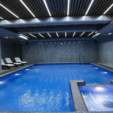 Mir Luxe Plaza Hotel Tasjkent Eksteriør billede